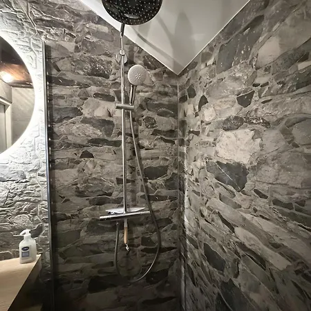 Le Repère Des Générations, Piscine Chalet *